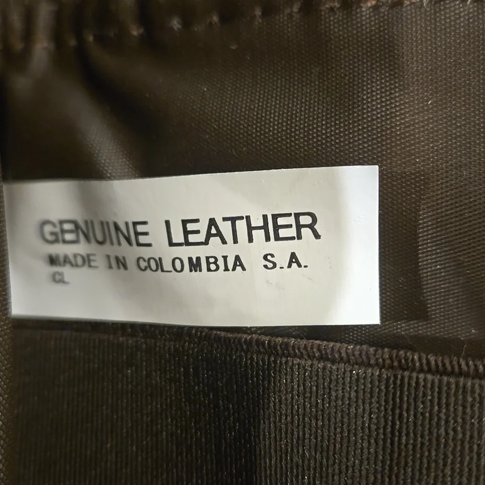 Brown Leather Hanging Travel Toiletry Kit NWOT - Picture 8 of 13